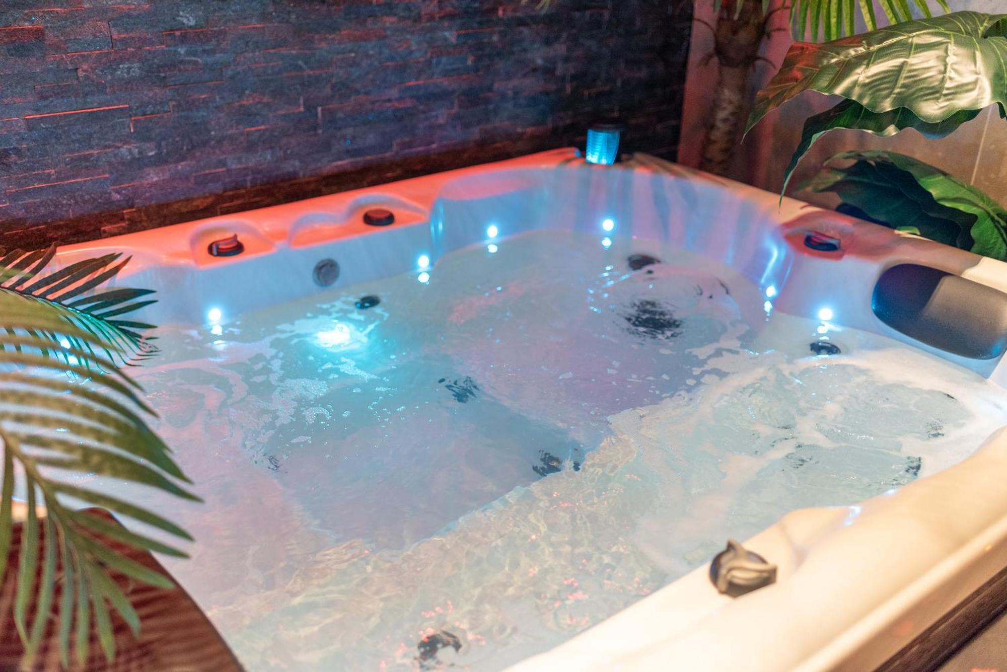 L’Insolite, Spa Privatif  Tolosa Esterno foto
