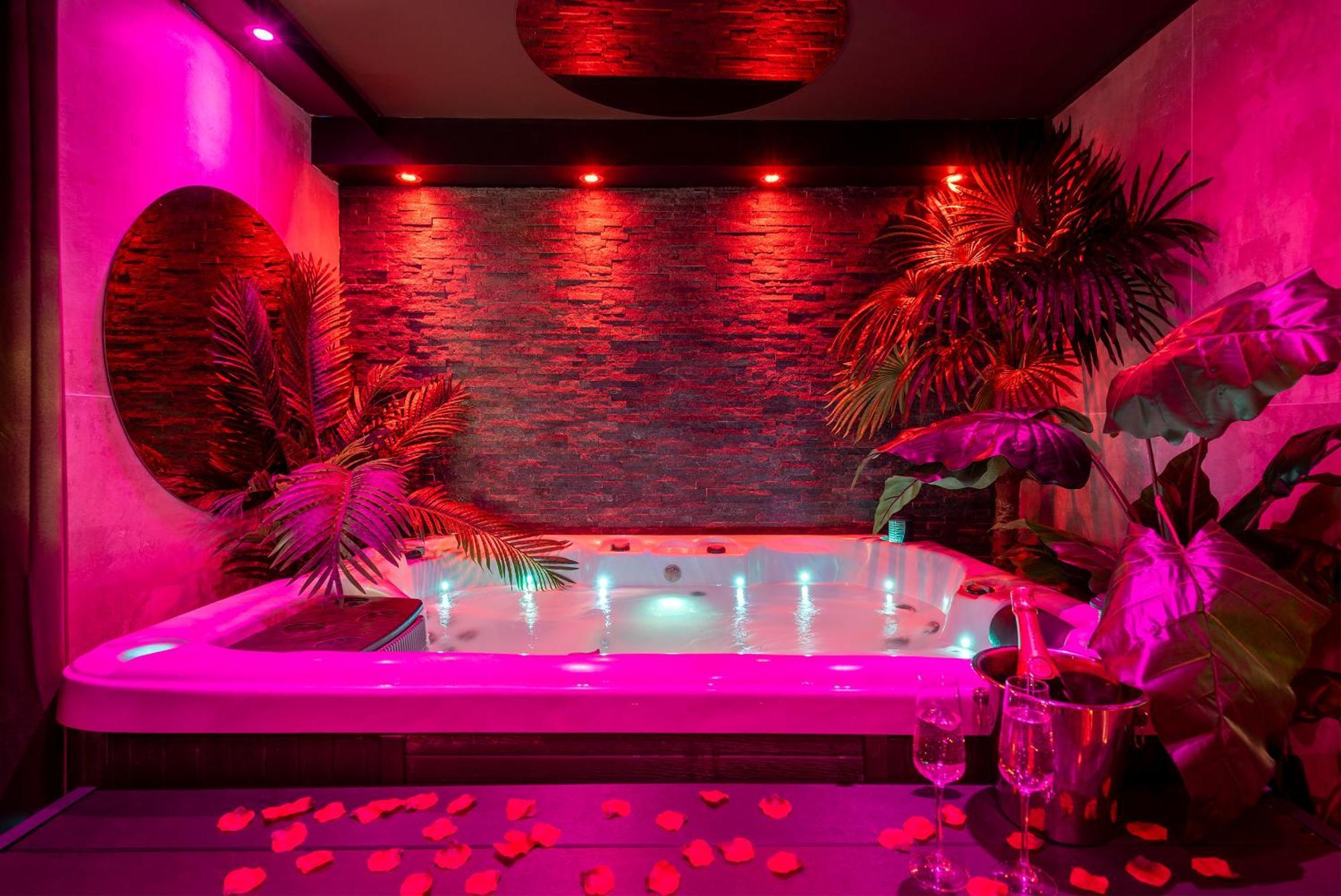 L’Insolite, Spa Privatif  Tolosa Esterno foto